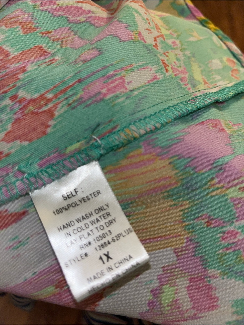 Sz 1X Savanna Jane Vibrant Embroidered Floral Emerald Tunic Top - Picture 10 of 10